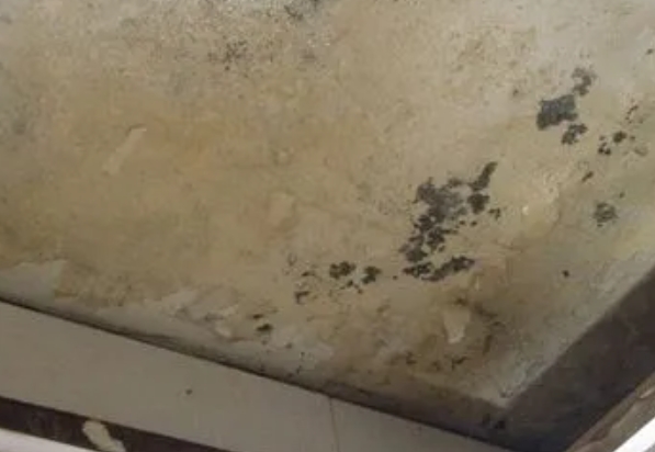 中山阳台漏水维修公司分享下中山卫生间渗水维修需要注意哪些问题。